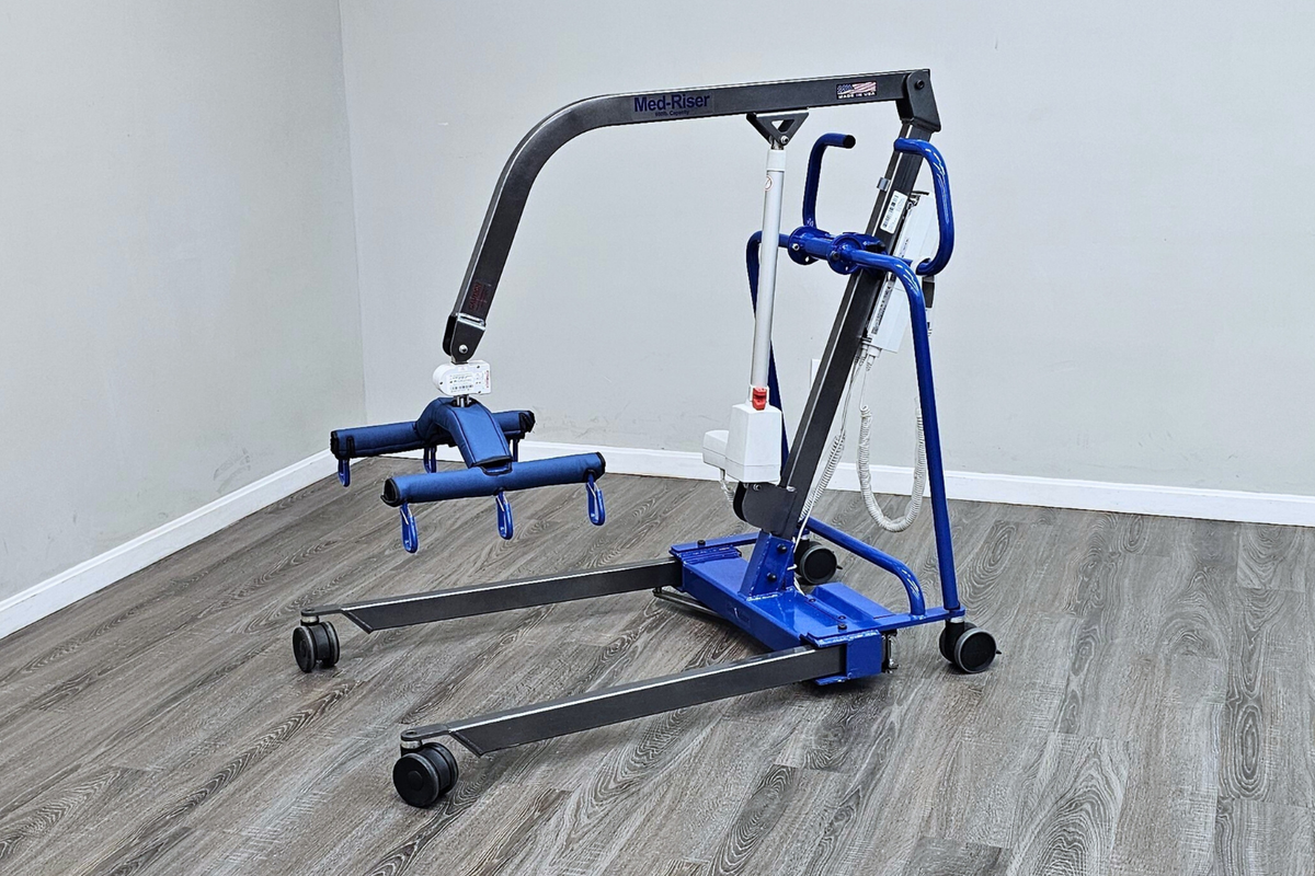 Med-Mizer MedRiser MR600 patient lift with powered base