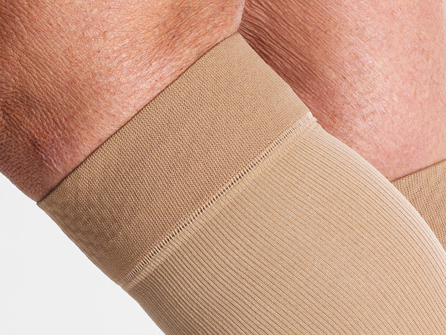 Sigvaris Women's Essential Cotton Calf with Grip-Top 20-30 mmHg