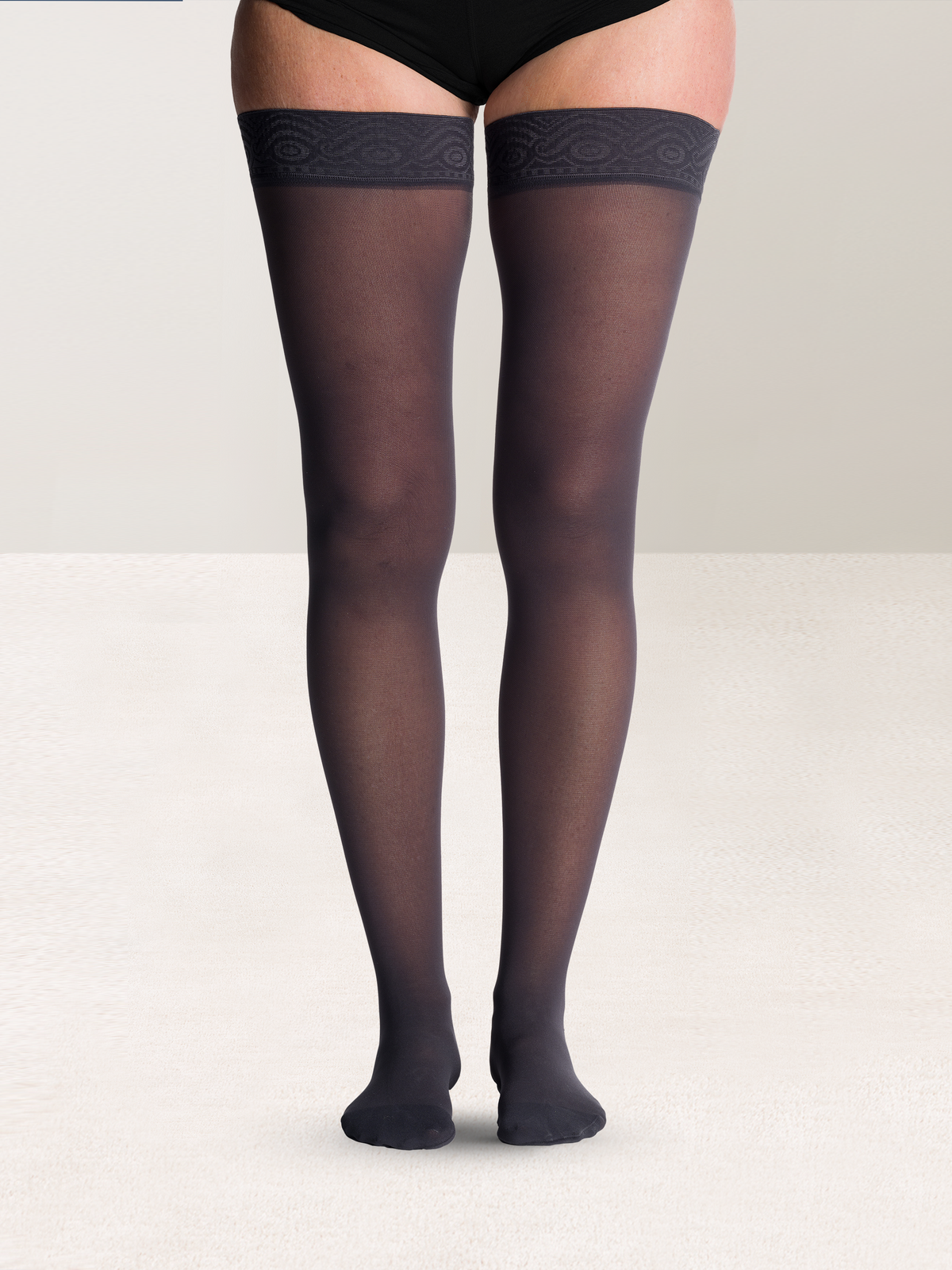 Sigvaris Women's Style Medium Sheer Thigh-High 20-30 mmHg